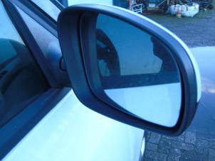 Gebrauchte Außenspiegel rechts Skoda Fabia II Combi 1.2 TDI 12V Greenline Preis € 52,50 Margenregelung angeboten von Maresia Auto Recycling B.V.