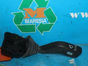 Usagé Commutateur essuie-glace Opel Meriva 1.6 16V Prix € 31,50 Règlement à la marge proposé par Maresia Auto Recycling B.V.
