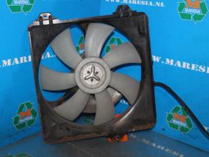 Usagé Ventilateur clim Toyota RAV4 (A2) 2.0 16V VVT-i 4x4 Prix € 68,25 Règlement à la marge proposé par Maresia Auto Recycling B.V.