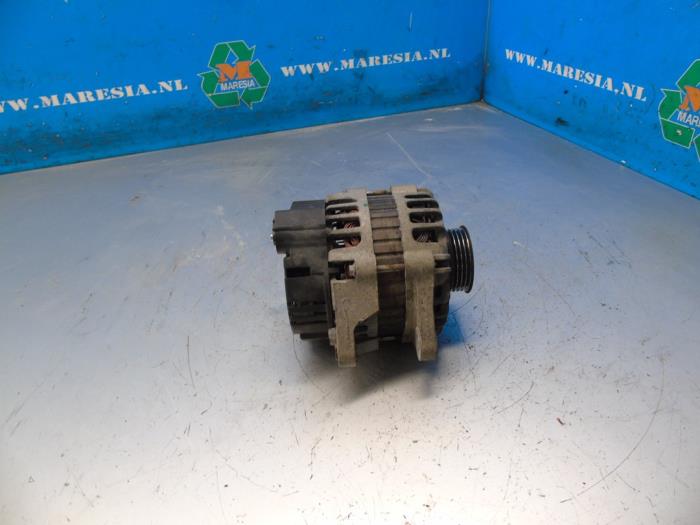 Usagé Dynamo Hyundai i10 (F5) 1.1i 12V Prix € 26,25 Règlement à la marge proposé par Maresia Auto Recycling B.V.