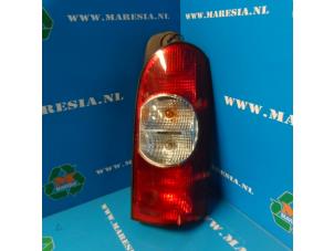 Używane Tylne swiatlo pozycyjne prawe Nissan Interstar (X70) 2.5 dCi 16V 150 Cena € 47,25 Procedura marży oferowane przez Maresia Auto Recycling B.V.