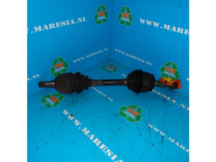 Gebrauchte Antriebswelle links vorne Opel Vectra B (38) 1.8 16V Ecotec Preis € 31,50 Margenregelung angeboten von Maresia Auto Recycling B.V.