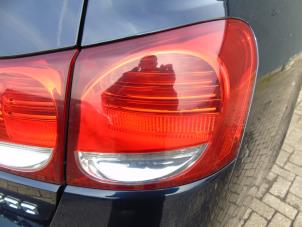 Usados Luz trasera derecha Lexus GS (..S19) 300 3.0 24V VVT-i Precio € 99,75 Norma de margen ofrecido por Maresia Auto Recycling B.V.