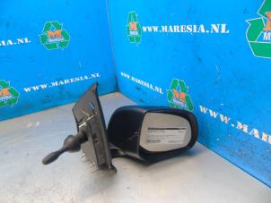 Used Wing mirror, right Nissan Pixo (D31S) 1.0 12V Price € 47,25 Margin scheme offered by Maresia Auto Recycling B.V.