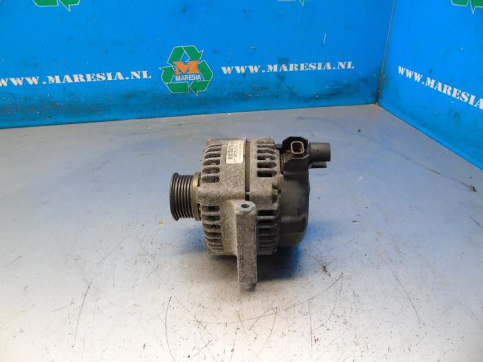 Usados Dinamo Opel Astra K 1.6 CDTI 110 16V Precio € 63,00 Norma de margen ofrecido por Maresia Auto Recycling B.V.