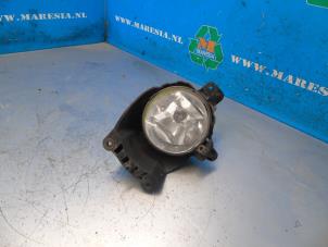 Used Fog light, front right Chevrolet Aveo 1.3 D 16V Price € 26,25 Margin scheme offered by Maresia Auto Recycling B.V.