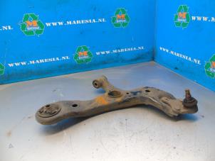 Used Front lower wishbone, right Toyota Auris Touring Sports (E18) 1.8 16V Hybrid Price on request offered by Maresia Auto Recycling B.V.