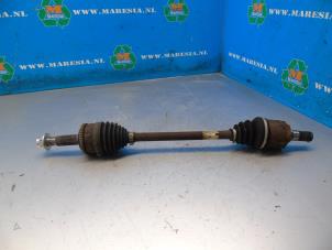 Used Front drive shaft, left Kia Rio III (UB) 1.2 CVVT 16V Price € 78,75 Margin scheme offered by Maresia Auto Recycling B.V.