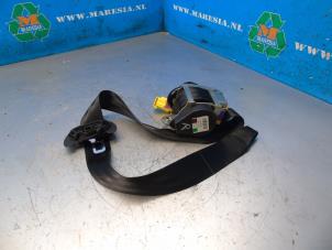 Used Front seatbelt, right Volkswagen Golf V (1K1) 1.6 FSI 16V Price € 52,50 Margin scheme offered by Maresia Auto Recycling B.V.