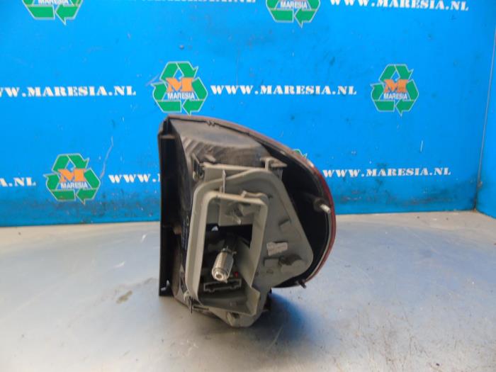 Taillight, left from a Volkswagen Fox (5Z) 1.2 2005