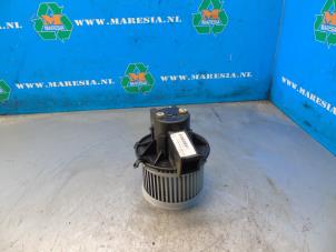 Używane Silnik wentylatora nagrzewnicy Fiat Panda (169) 1.2 Fire Cena € 57,75 Procedura marży oferowane przez Maresia Auto Recycling B.V.