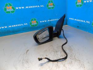 Used Wing mirror, left Volkswagen Polo V (6R) Price € 63,00 Margin scheme offered by Maresia Auto Recycling B.V.