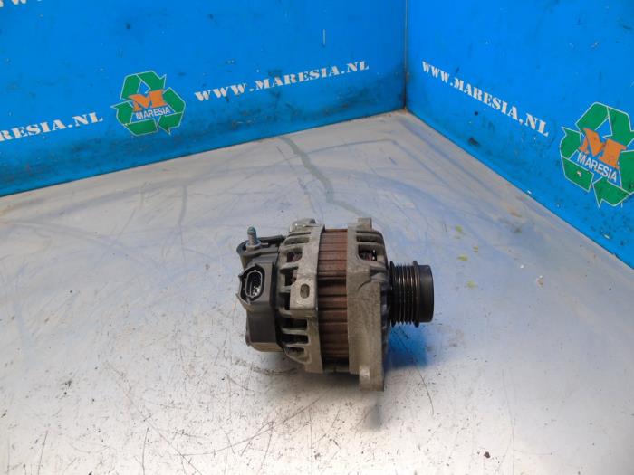 Used Dynamo Kia Rio III (UB) 1.2 CVVT 16V Price € 15,75 Margin scheme offered by Maresia Auto Recycling B.V.