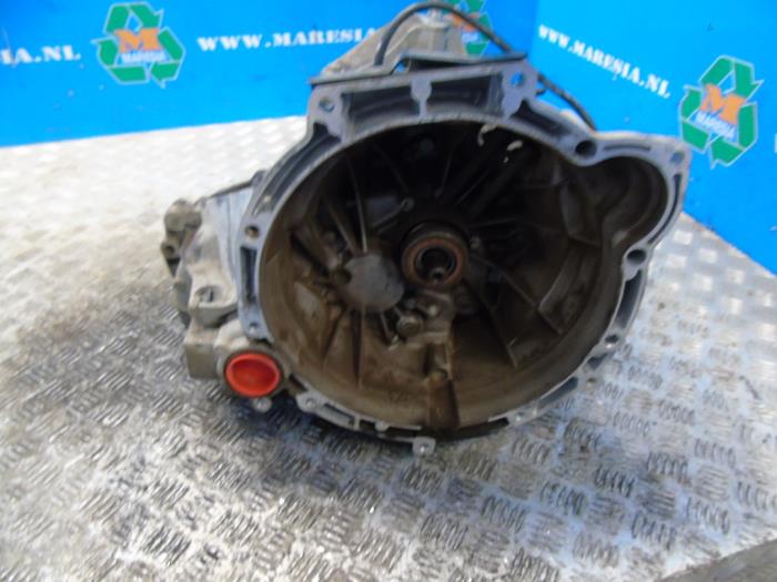 Usagé Boîte de vitesse Ford Fiesta 6 (JA8) 1.25 16V Prix € 315,00 Règlement à la marge proposé par Maresia Auto Recycling B.V.