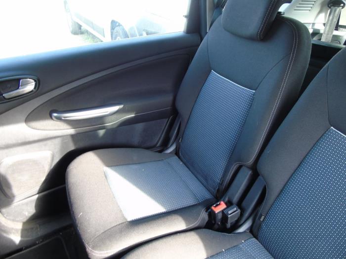 Rear seat from a Ford S-Max (GBW) 2.0 TDCi 16V 2011