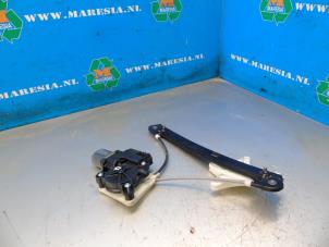 Used Rear door window mechanism 4-door, right Volkswagen Polo V (6R) 1.4 TDI DPF BlueMotion technology Price € 78,75 Margin scheme offered by Maresia Auto Recycling B.V.