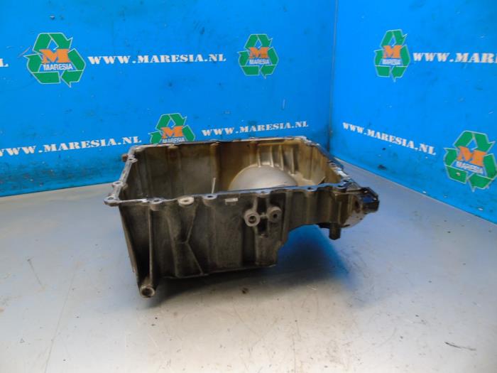 Gebrauchte Ölwanne Ford Focus 3 1.0 Ti-VCT EcoBoost 12V 125 Preis € 63,00 Margenregelung angeboten von Maresia Auto Recycling B.V.