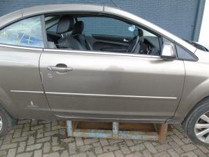 Used Door 2-door, right Ford Focus 2 C+C 2.0 TDCi 16V Price € 157,50 Margin scheme offered by Maresia Auto Recycling B.V.