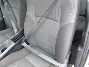 Used Front seatbelt, left Toyota Avensis (T27) 1.6 16V VVT-i Price € 105,00 Margin scheme offered by Maresia Auto Recycling B.V.