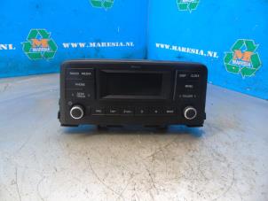 Usagé Radio Kia Picanto (JA) 1.0 12V Prix € 157,50 Règlement à la marge proposé par Maresia Auto Recycling B.V.