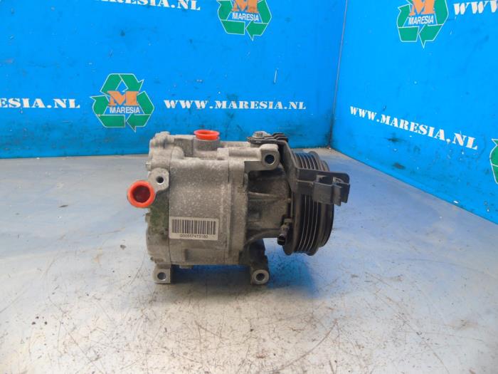 Usagé Compresseur de clim Fiat Panda (312) 1.2 69 Prix € 105,00 Règlement à la marge proposé par Maresia Auto Recycling B.V.