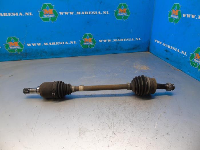 Front drive shaft, left from a Fiat Panda (312) 1.2 69 2016
