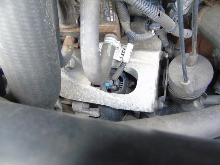 Dynamo from a Chevrolet Cruze (300) 2.0 D 16V 2011