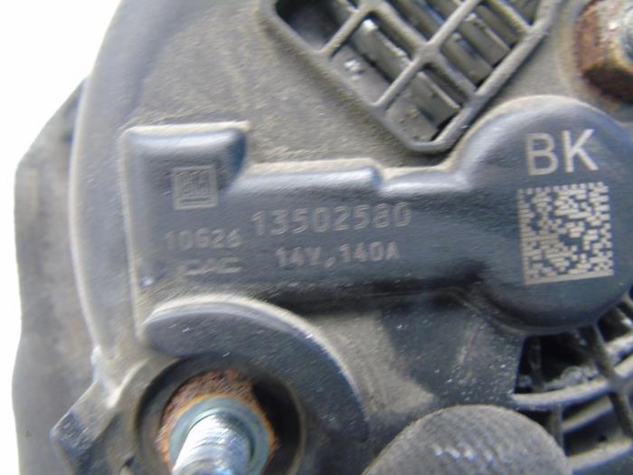 Dynamo from a Chevrolet Cruze (300) 2.0 D 16V 2011