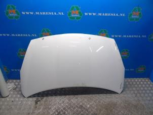 Używane Maska Hyundai i20 1.4i 16V Cena € 183,75 Procedura marży oferowane przez Maresia Auto Recycling B.V.