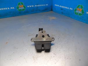 Used Tailgate lock mechanism Ford S-Max (GBW) 2.0 TDCi 16V Price € 36,75 Margin scheme offered by Maresia Auto Recycling B.V.