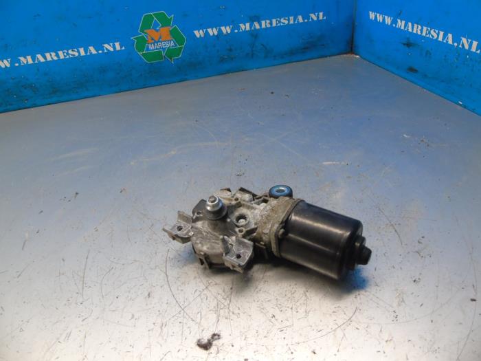 Front wiper motor from a Chevrolet Spark (M300) 1.2 16V 2010