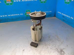 Used Electric fuel pump Volkswagen Fox (5Z) 1.4 16V Price € 36,75 Margin scheme offered by Maresia Auto Recycling B.V.