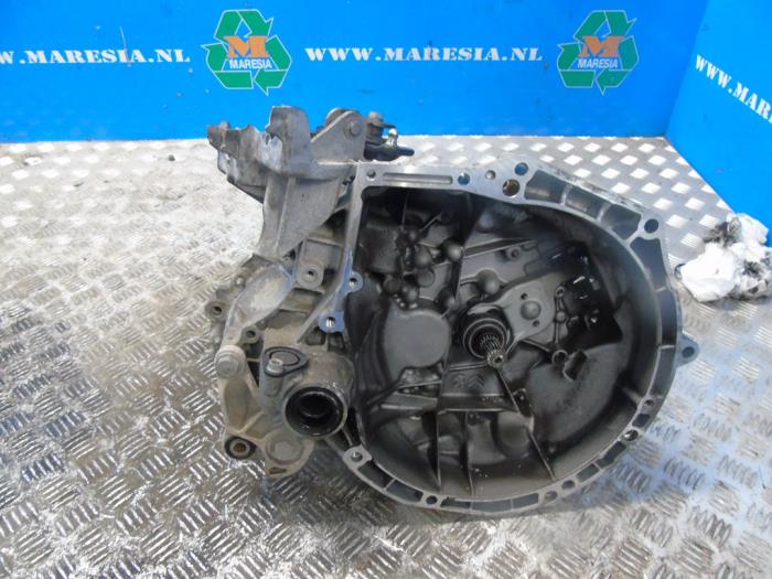 Gebrauchte Getriebe Peugeot 108 1.2 VTi 12V Preis € 472,50 Margenregelung angeboten von Maresia Auto Recycling B.V.