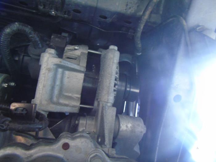 Usagé Dynamo Opel Karl 1.0 12V Prix € 36,75 Règlement à la marge proposé par Maresia Auto Recycling B.V.