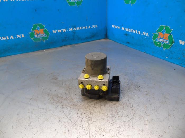 Used ABS pump Opel Astra K 1.6 CDTI 110 16V Price € 73,50 Margin scheme offered by Maresia Auto Recycling B.V.