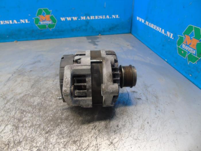 Gebrauchte Dynamo Chevrolet Captiva (C100) 2.0 CDTI 16V 150 4x4 Preis auf Anfrage angeboten von Maresia Auto Recycling B.V.