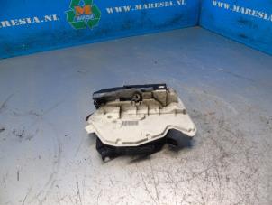 Used Front door lock mechanism 4-door, right Seat Ibiza ST (6J8) 1.2 TDI Ecomotive Price € 36,75 Margin scheme offered by Maresia Auto Recycling B.V.