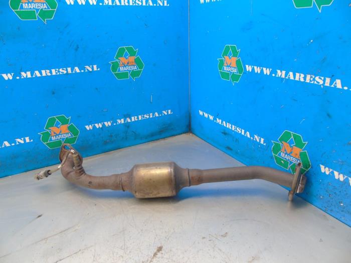 Used Front pipe + catalyst Toyota iQ 1.0 12V VVT-i Price on request offered by Maresia Auto Recycling B.V.