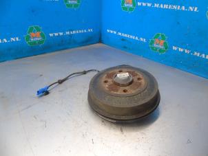 Used Rear hub Citroen DS 3 (SA) 1.2 12V PureTech 82 Price € 47,25 Margin scheme offered by Maresia Auto Recycling B.V.