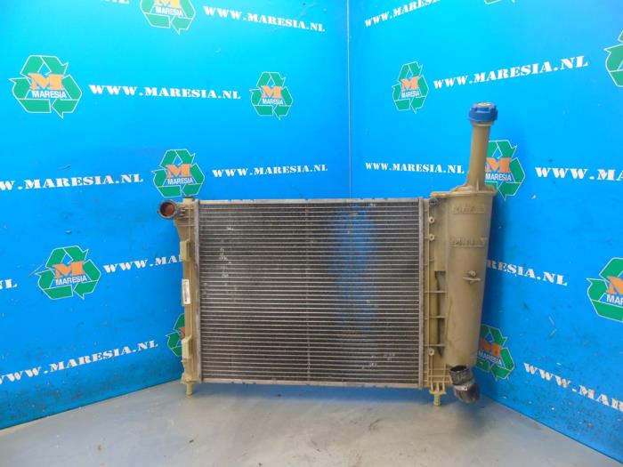 Usagé Radiateur Fiat Panda (312) 1.2 69 Prix € 47,25 Règlement à la marge proposé par Maresia Auto Recycling B.V.