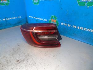 Used Taillight, left Renault Clio V (RJAB) 1.0 TCe 90 12V Price € 152,25 Margin scheme offered by Maresia Auto Recycling B.V.