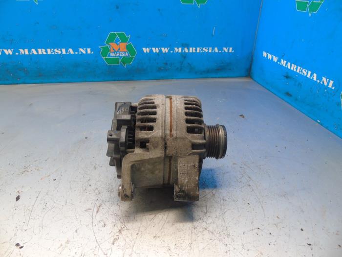 Usagé Dynamo Opel Meriva (B) 1.4 16V Ecotec Prix € 26,25 Règlement à la marge proposé par Maresia Auto Recycling B.V.