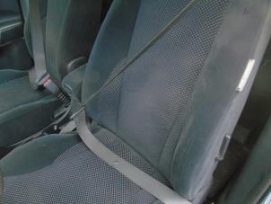 Usados Cinturón de seguridad izquierda delante Hyundai Tucson (JM) 2.0 16V CVVT 4x2 Precio € 78,75 Norma de margen ofrecido por Maresia Auto Recycling B.V.
