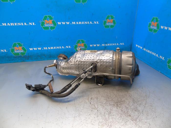 Usagé Filtre à particules Peugeot 208 I (CA/CC/CK/CL) 1.6 e-HDi FAP Prix € 315,00 Règlement à la marge proposé par Maresia Auto Recycling B.V.