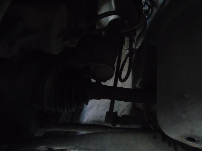Arbre de transmission avant droit d'un Toyota Corolla Verso (R10/11) 1.6 16V VVT-i 2005