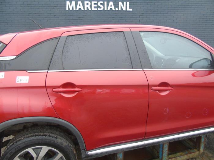 Rear door 4-door, right from a Citroën C4 Aircross (BU) 1.6i 16V 115 2012