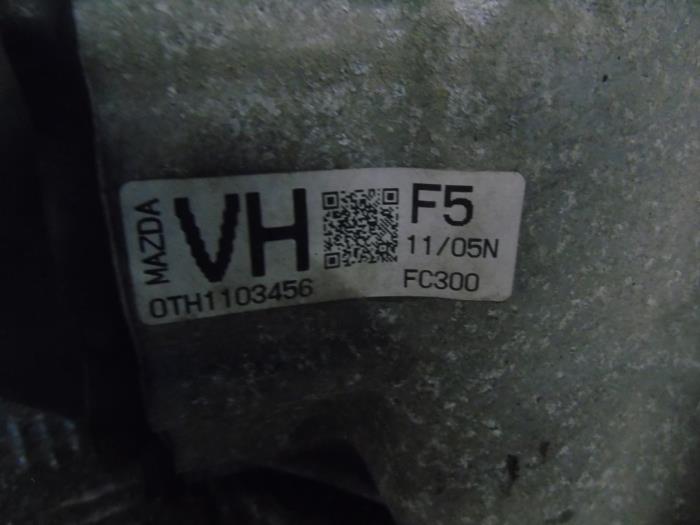 Getriebe van een Mazda 2 (DE) 1.3 16V S-VT 2011