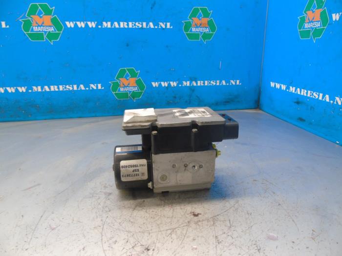 Usagé Bloc ABS Opel Vectra C 1.8 16V Prix € 78,75 Règlement à la marge proposé par Maresia Auto Recycling B.V.