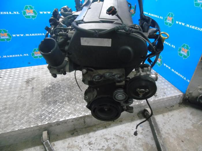 Engine Opel Vectra C 1.8 16V - 55563665 20HT4193