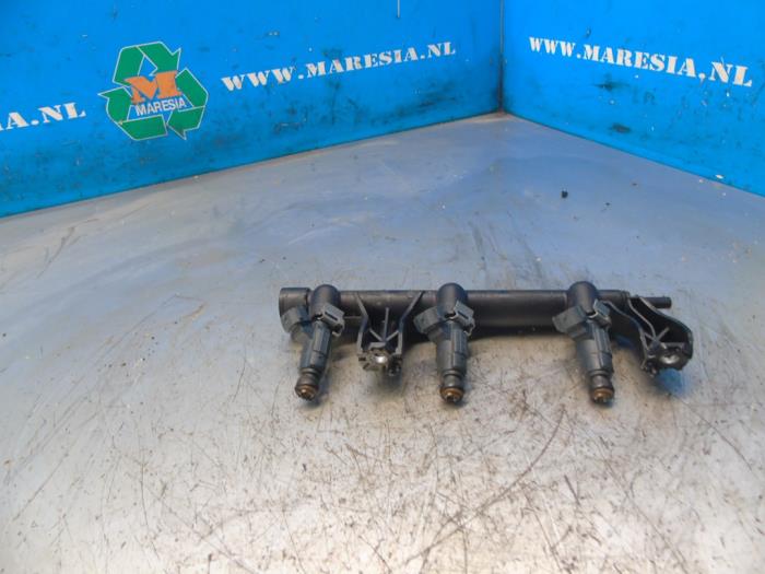 Usagé Système d'injection Opel Crossland (X) 1.2 12V Prix € 73,50 Règlement à la marge proposé par Maresia Auto Recycling B.V.
